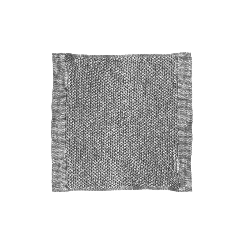 Vintage Waffle Wash Cloth is 95% Cotton and 5% Linen. The highly absorbent, fast-drying threads are delicately woven into small plaits which maximise their absorbency and create an incredibly soft towel. Vintage Grey, 30cm x 32cm