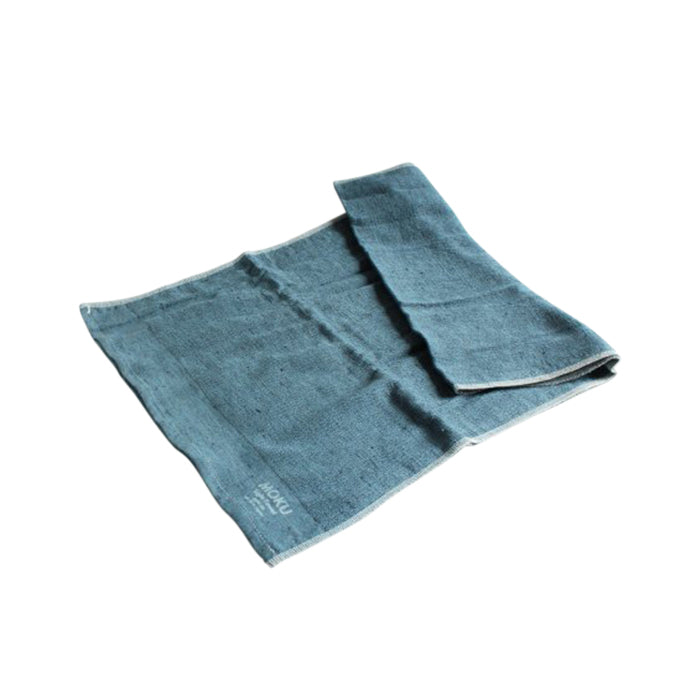 Moku Towel by Kontex is your go to towel for any active or travel situation. 100% Cotton, organic dyes and no palm oil. Highly absorbent, lightweight and quick drying, it wipes sweat away quickly and folds away small so that you can stash it in your bag. Turquoise, 33cm x 100cm
